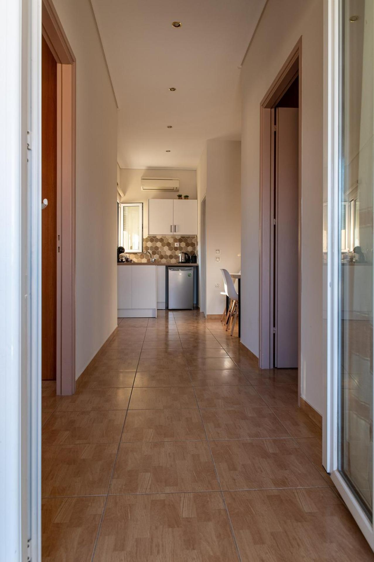 Alimar Apartment アルゴストリオン エクステリア 写真